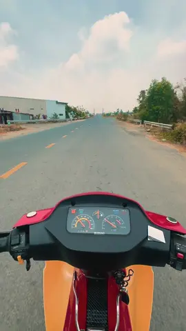 Sao rồi ‘’anh ruột’’, ‘’em ruột’’, ‘’bạn già’’ nghe sướng tai thiệt. Được thì tụi mày đãi, không thì tụi mày đài. Có thì thụi mày xài, không thì tụi mày sai. Của tao thì dễ dàng còn của tụi mày thì dễ gì…#xuhuongtiktok #xuhuong #nhactamtrang #xipo 