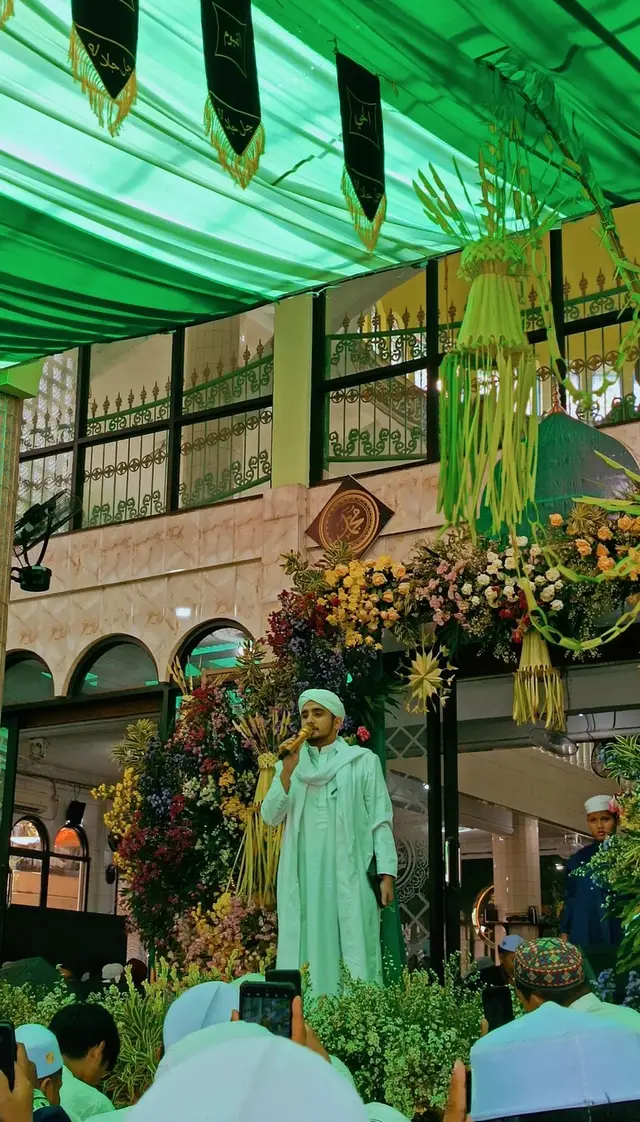 Maulid Nabi Muhammad Saw & Haul Habib Muhammad Bin Muhsin Al-attas ke 73✨🌹🤍 #habibmunammadbinmuhsinalattas #habibabdullahbinalialatthos  #hanifbinabdurrahmanalatas #masjidalakhyarbekasi #sholawatnabi 