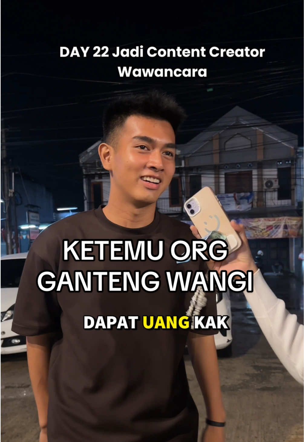 Ketemu cowok wangi , auto otak ngelag .  Disclamer : gak kenal sama abangnya , tapi izin mau spill skincare ganteng beud. #reviewjujur #spilskincare #reddishflower