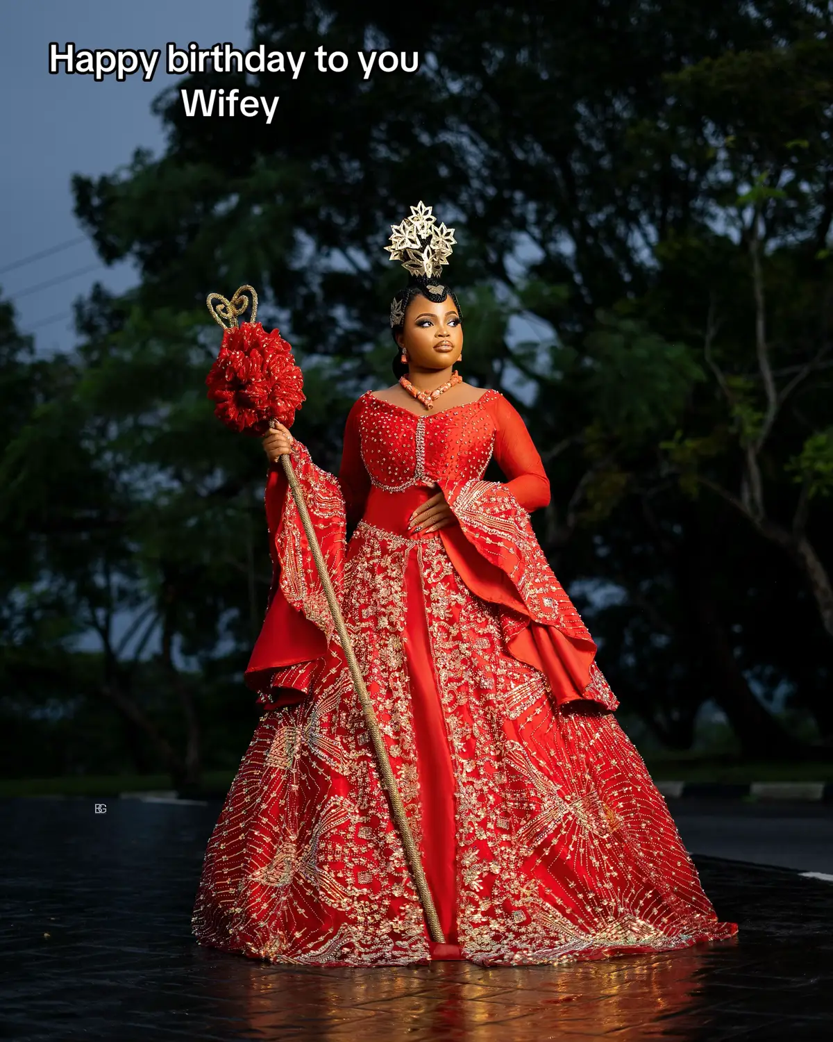 Happy birthday to you wifey, my queen, my shuga, my angel, my darling today I will prove to the world how much I love you, first outfits by @efik_hairboss 