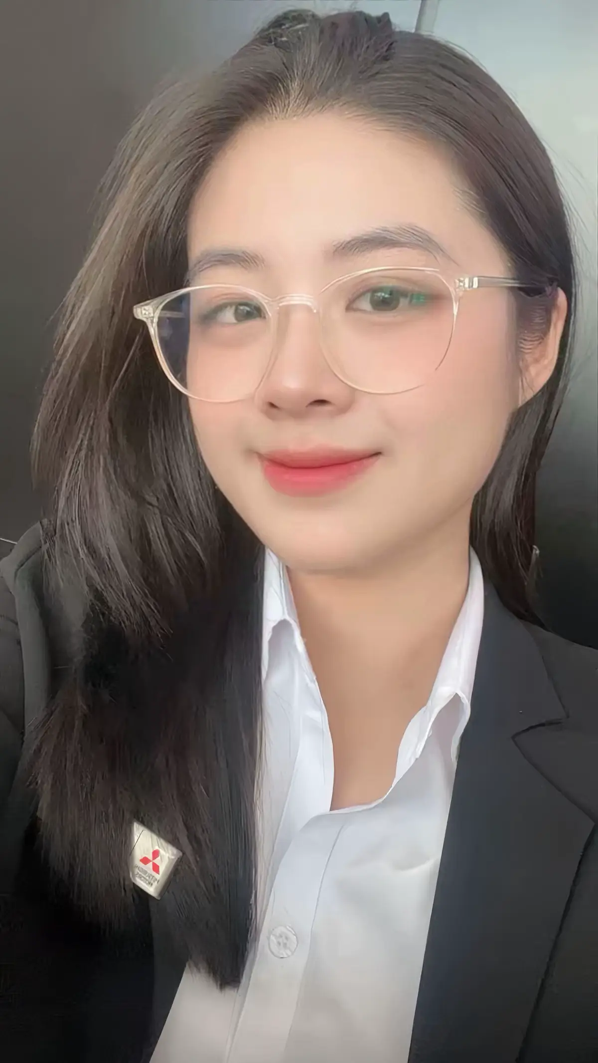 Sau những lần tình yêu vụn vỡ và làm cho em thay đổi cách nhìn, nhìn người 👀:))) #viralvideo #fyp #saleoto #mitsubishi #trend 