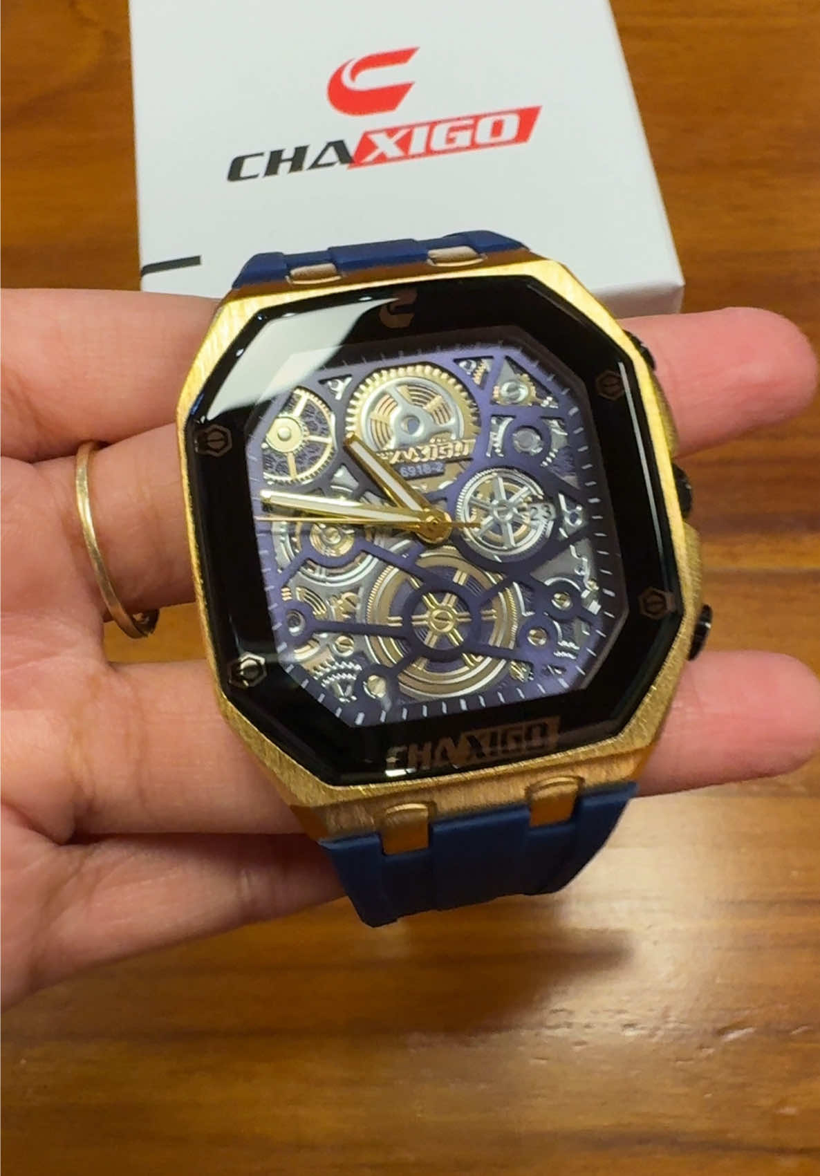 Buruan diorder jam tangannya jangan sampe kehabisan #jamtangan #jamtanganviral #jamtanganmurah #jamtanganoriginal #jamtanganpria