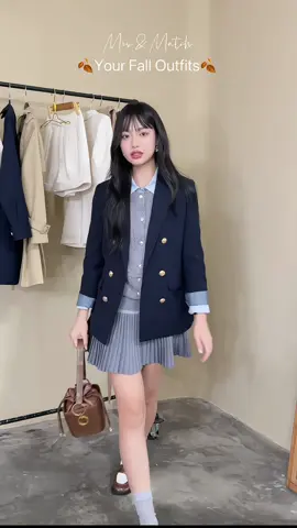 Mix & Match your Fall outfit Mùa Thu là thời điểm hoàn hảo diện những chiếc Blazer thời tính thời trang. Ara gợi ý mix&match cho nàng outfit trẻ trung và mang đậm hơi thở thời trang Hàn Quốc. Nàng có thể diện đi làm, dạo phố hay những buổi hẹn cà phê đầy cảm hứng. Vừa thanh lịch, vừa năng động — chuẩn vibe mùa Thu 🍁✨ #arastore #FallWinter25 #MellowCollection #OOTD 