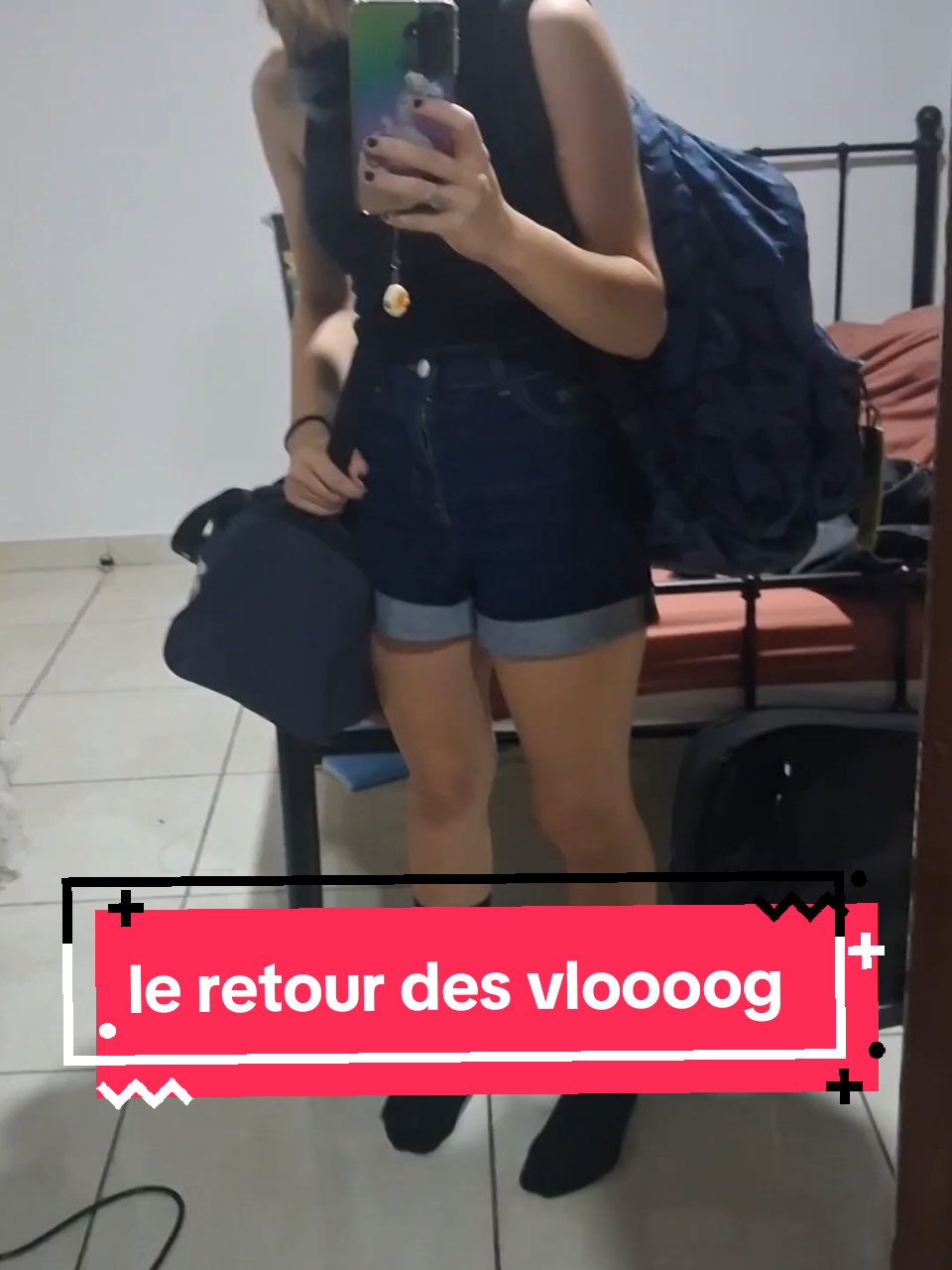 #CapCut  Et voilaaaaaa petit vlog de la RockStar (c’est comme que ce nomme l’event) c’etais la première fois depuis la japan Tours Festival que je ne suis pas sortie en cosplay et pour tout vous dire ca m’avais manquer. Mais ce qui manquais a la convention...mes potes...et ouais j’y suis aller seule mais après j’ai rencontré des gens de l’association Comic Fenua a Papeete, franchement ils étaient tous aussi genti les uns que les autres. Y’en a meme un qui m’a donner un mini canard noir fait a l’imprimante 3d. Mais Aze la première chose que je fais en rentrant c’est une convention pg pour les études. Bref voila voila. A et aussi désolé de ne pas poster souvent vraiment j’ai plus énormément de temps entre mon projet de doublage Honkai Star Rail et les prochains événements a organiser pour l’école (Vive la S2TMD).  Mais en tout cas si ce format de Vlog vous plais je pense en faire un peut plus quand j’en ai l’occasion par exemple pour Halloween et autres événements.  ENFIN BREF si non j’espère que ca va de votre côté.  Bon je vous laisse il est 22h chez moi, j’ai cours demain...et eval de spooooort 😭😭😭 aze  A la prochaine Kiss #cosplay #convention #Ciel #fyp 