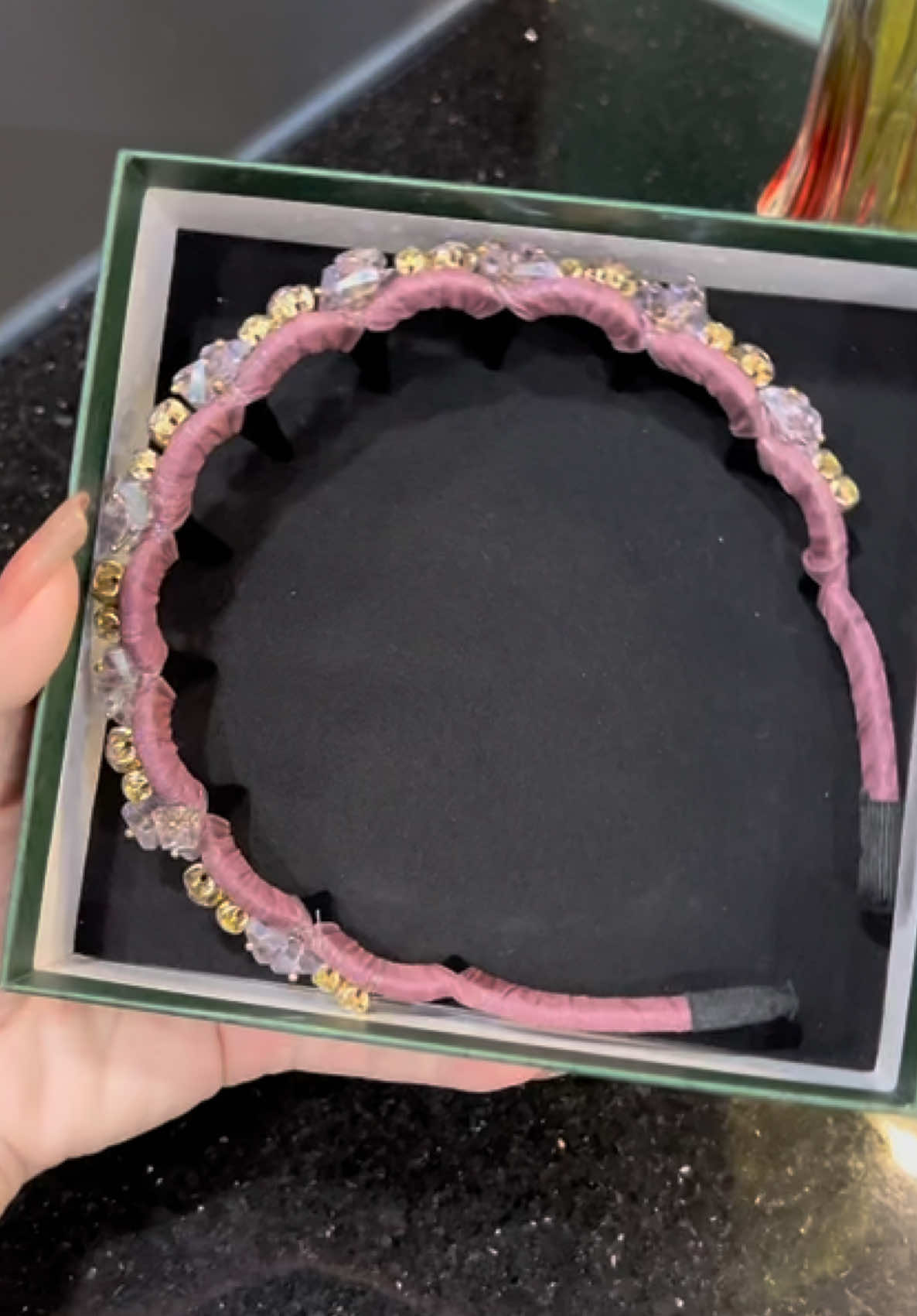 Hộp quà tặng Pasier băng đô làm phòng tóc lấp lánh#emkieutaphoa #bangdolamphongtoc #hopquatangpasie #caitoc #caitocdinhda