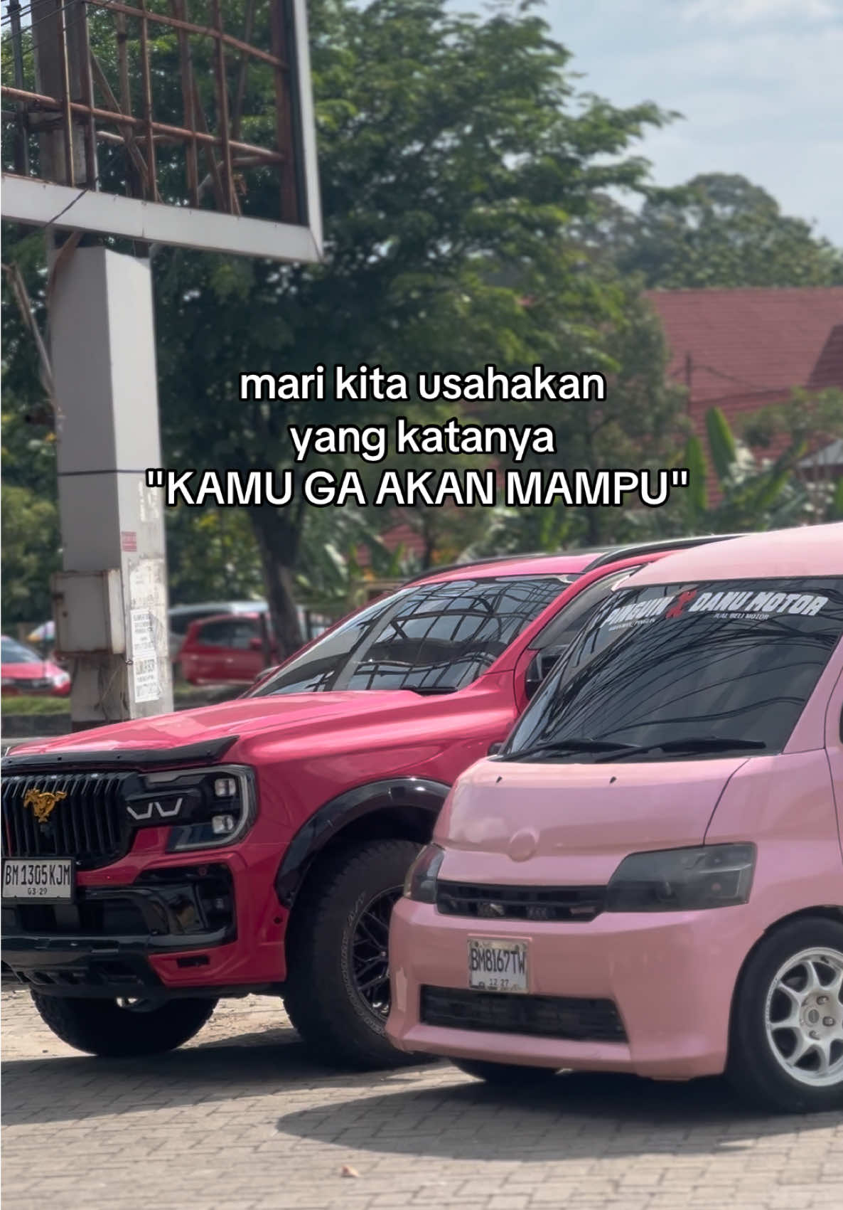 ada yg tau itu mobil siapa?🥶 #masukberandafyp #soundviral #videoviral #granmaxmodifikasi #storykatakata 