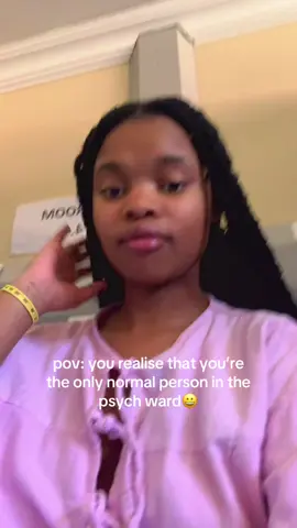 my schizophrenic bestie said the government is controlling our minds with our phones🫩 #fyp #psychology #psychwards #getmeout #imnormal