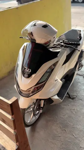 #pcx160 #pcx160ล้อ17แต่งสวย #promoseruweekend #pcxindonesia #rembangculturestyle 