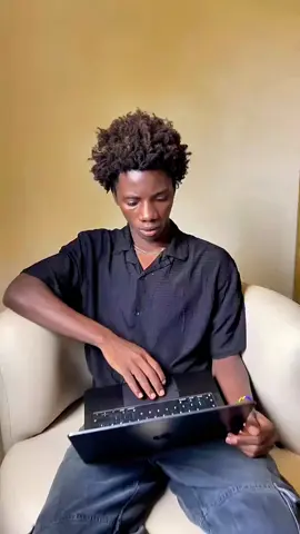 Bella strikes again🤣😄#couplecomedy # reposted 