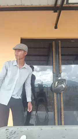 ពេលវេលាជាមាសប្រាក់ 😁🤍😂#សើចរឹងពោះ🤣 #ស្នេហាឆ្លងខេត្ត💫🚗 #សុខរាជលក់ខោអាវ #សុខរាជ 