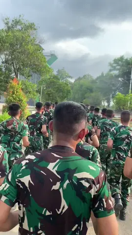 ijin bang ijin atasan#tniindonesia🇮🇩 #tniad 