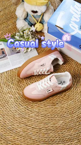 It's so worth it as a gift!!#shoestyle #rubbershoes #womenshoes #foryourpage #corollashoes 