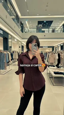 kemeja secantik ini harganya murah banget loh✨🥰🤩 #kemejacantik #ootdwanita #kemejacewek #fashiontiktok #trending 
