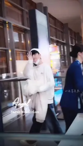 朦朦《Angel》 p.s.一樣伴奏是我後期加上的喔 原聲是清唱～ #于朦胧 #yumenglong于朦胧 #Alanyu #justiceforyumenglong #sarahmclachlan 