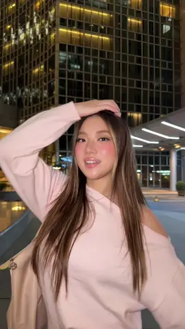 can u hold me？ #outfit #fyp 