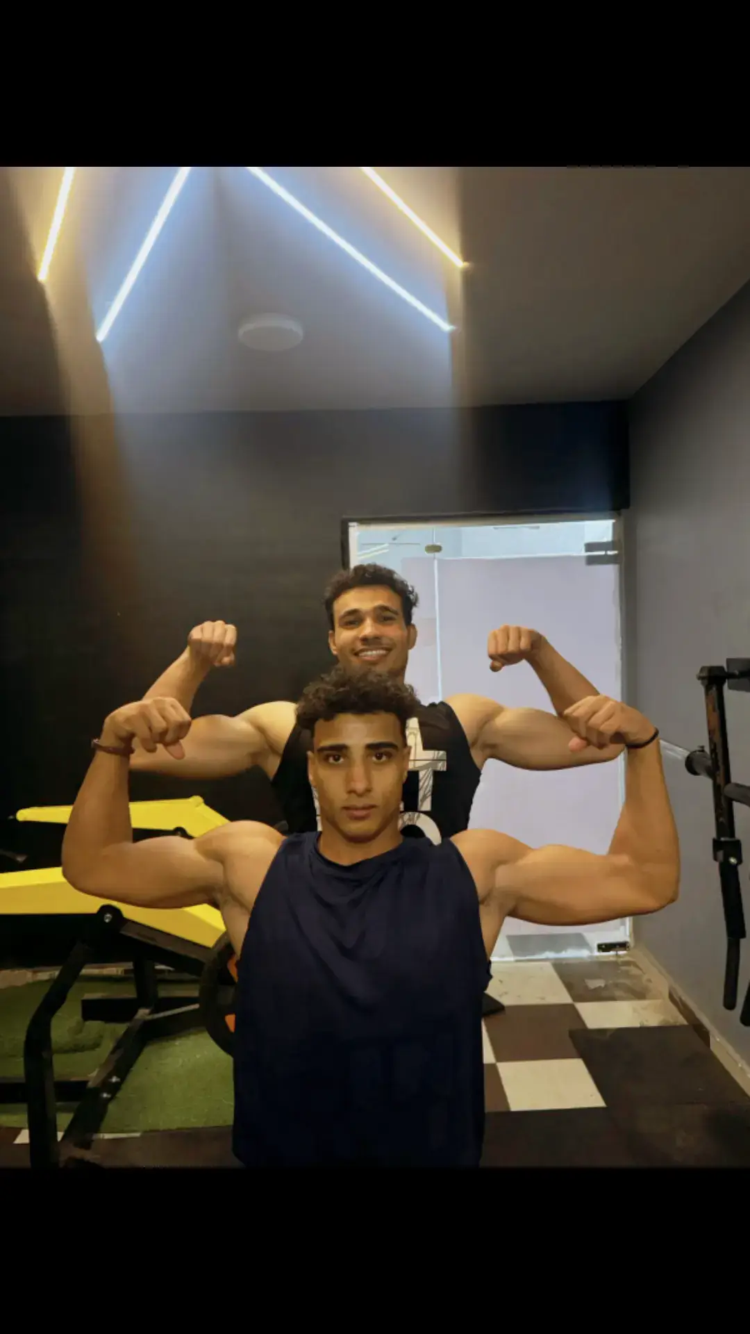 #الشعب_الصيني_ماله_حل😂😂 