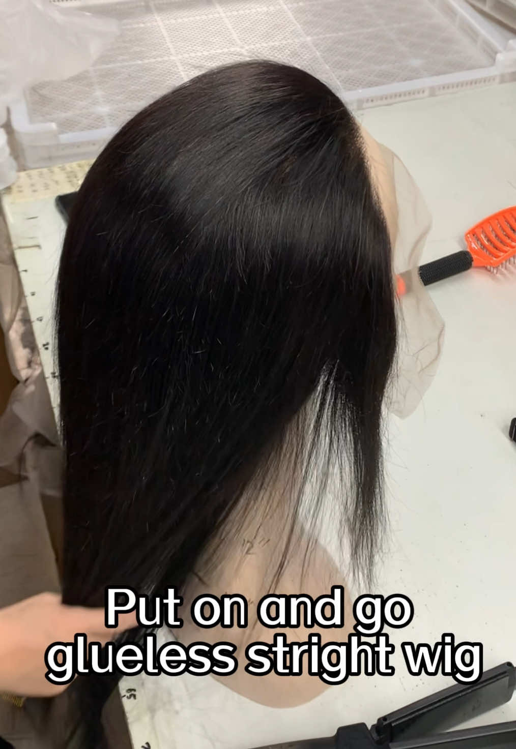 22 inch straight wig🔥🔥 It’s HD lace, glueless wig, pre cut and pre plucked….Grad one now! #Gluelesswig #prepluck #affordablewigs #fallfreshness #22inchwig #straighteig #wig #humanhairwig #precut #HDlace #BlackTikTok #foryoupage #dealsforyoudays #wigtok 