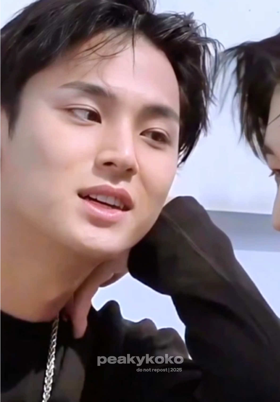 the way mingyu looks at wonwoo gets me screaming crying throwing up like boy you’re in love.  something about minwon and this cosmopolitan shoot like you can’t convince me there’s nothing going on between the two atp #mingyu #wonwoo #seventeen #minwon 