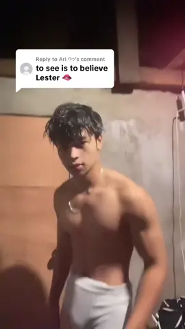 Replying to @Ari ᡣ𐭩 Don’t judge a book by its cover #sigma #homeworkout #build #physics #check #fypviralシ 