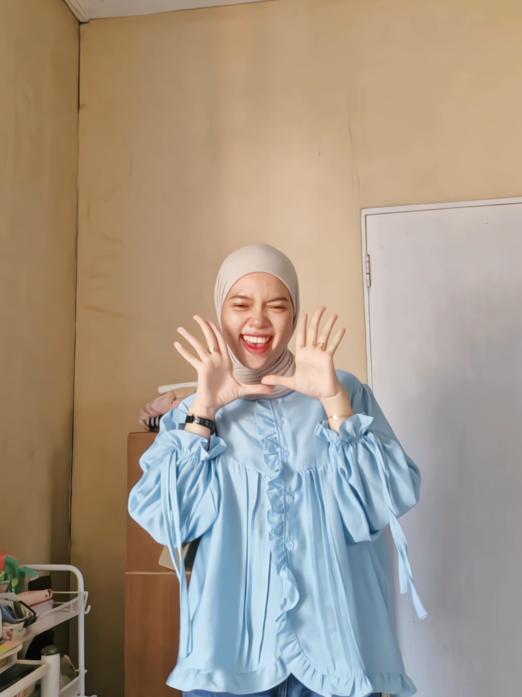 blousenya gemes, ada rempel2nya, gak sampe 70k😍🤏 #blousecantik #blousewanita #atasanwanita #atasanwanitamurah 