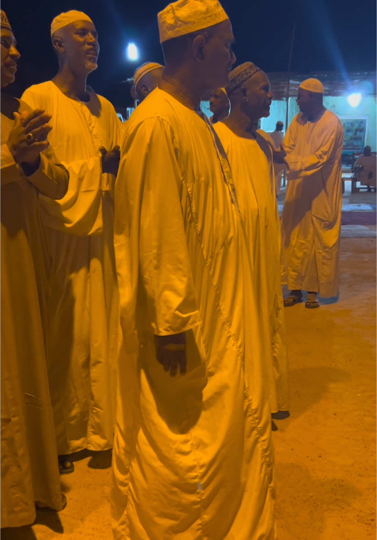 أكرم ضيوفهُ و قادمَ🩵 #حسبي_ربي_جل_الله #الشيخ_الطيب_الشيخ_برير #سجادة_خورالمطرق #مسيد_الشيخ_الطيب_الشيخ #المسيد❤️ #أولاد_الشيخ_الطيب_الشيخ_برير #لا_اله_الا_الله #محمد_رسول_الله #التصوف #التصوف_معراج_السالكين_إلى_الله 