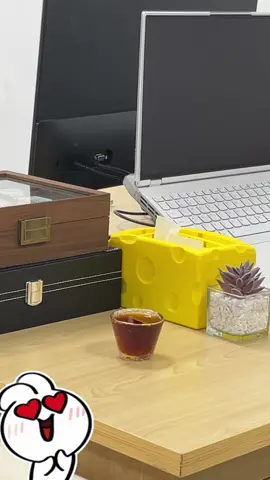 見て！私の新しいおうちカフェルーティン✨- 水出しコーヒー、始めてみたよ！ ゴクッとした瞬間の衝撃…！苦くないのに、コクが深いってこういうこと？- 操作は超簡単だし、見てるだけで癒される〜😌 あなたのお気に入りのコーヒー習慣は？教えてください！👇 #やってみた #水出しコーヒー #コーヒー #おしゃれなキッチン #日本  