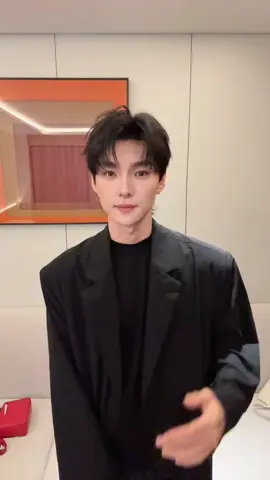 Wang Yilei's Solo Shake~ #wangyilei #wangyilei王译磊 