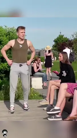 Lol 🤣 #trick #trickshot #fyp #viral #incredible #foryou #funny #prank #pranks #scared #scareprank #funny #funnyvideos #funnymoments #videoviral #fyp 