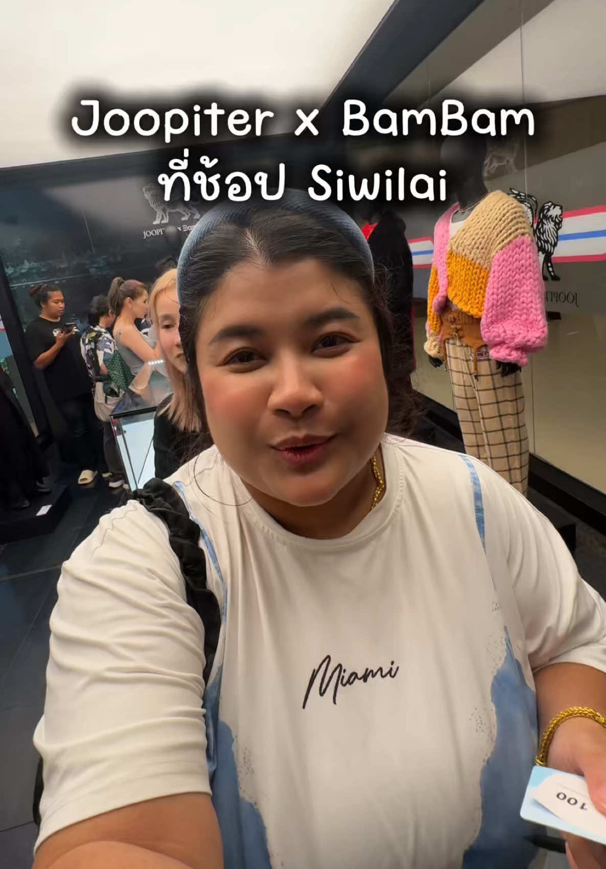 Joopiter X BamBam ที่ช้อป Siwilai #ชลลี่ตามติดชีวิตติ่ง #got7 #bambamhometown #joopiterxbambam #ahgase 