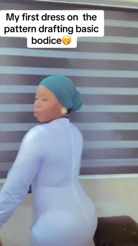 First attempt on Jane janet basic bodice 🫢🥰@Fashion Escalate Academy #fashionstudents #qeessstitches #fashionjourney#fyppppppppppppppppppppppp #CapCut 