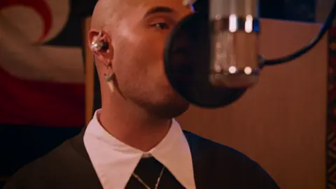 This was essentially the song that changed everything for me. Being able to have the opportunity to sing in my native tongue on a record for the very first time was soo bloody empowering for me. Writing this with my brothers @vincehardr & @troykingi and having my aunty @riahallnz & our beautiful hoa @maiseyrika_music be apart of this kaupapa was huuuge for me, for us, and all who have made this waiata their own. E mihi ana kia koe e te tuakana @mataismith for bringing us all together for this kaupapa. I will be forever grateful to you for this and all our whanau involved. Still, all these years later,I can honestly say this waiata will always be my proudest song that I get to sing every show, all over the world. It always takes me home. Reminds me of who I am, who I come from and where I come from. In a way its become my anthem for home, Aotearoa. It takes me straight back home. Honestly thank you to everyone who has made this waiata what it is. E mihi nunui ki a koutou ❤️❤️❤️ And biggest shoutout to my talented band and team 