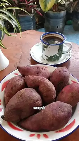 wilujeng wayah kieu Baraya... #ngopisantuy #kopihitam #laguviral #lagusunda #fyppppppppppppppppppppppp 