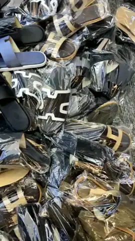 ALLH YABARMU DA ANNABI❤️🥹 JAMAA AZO ASIYA TAKALMI AKAN FARASHI MAI RAHUSA 💰#shhclothing #viral #onthisday #foryou #now 