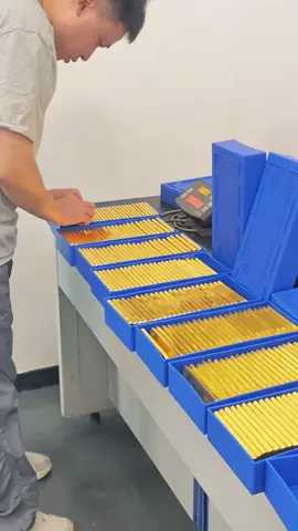 给大家看看1.8亿有多少？200公斤金条 #黄金 #金条 #贵金属 #黄金核销