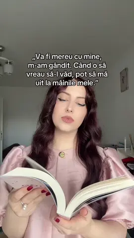 „Acnee” este disponibilă pe alicebooks.ro și în librării. 🦩 ✍🏻 Traducere din limba engleză de Iulia Dromereschi  #alicebooks #booksreccomendations #sadbooks #acnee #laurachinn 
