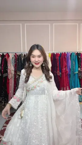 putih super mewah beb gercepin stock terbatas🫰🏻 #livicollection #jualbajuindia #bajuindia #fyp #viral 