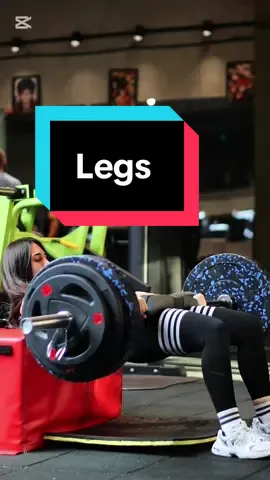 Lower body workouts ladies 💅🏻 #gym #lifting #girlythings 