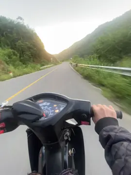 Mang 160 đến đây #xuhuongtiktok #wave125i_ไฟเลี้ยวบังลม 