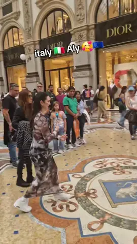beutifull italy life 🥰 #foryou #ticktock #imranchaudary336 #italy🇮🇹 #viralvideo 