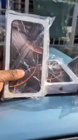 ipohone 16 redy Yaa, cuts buruan di order sebelum 🤗 #jastip #jastipiphoneamanah #jastipiphoneflashale #masukberandatiktok #xybca 