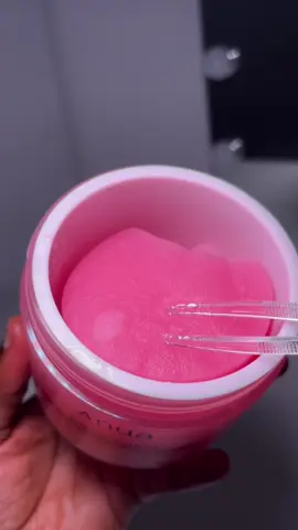 If you want that natural glass skin glow, this is it ✨ The Anua Niacinamide Toner Pad from @anua_global hydrates deeply while tightening pores and smoothing texture 💦 It’s gentle,refreshing and perfect for everyday use. #anua #boots #kbeauty #koreanskincare #skincareproducts