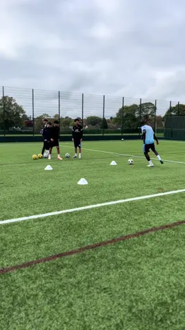 ⚽ The 433 Football Academy players are on the pitch — ready to make it count. This is where Premier standards are set, and elite performance is the expectation. 💪🔥 At 433, we don’t just develop footballers — we shape futures. Through top-level coaching, education, and a winning mentality, our players grow on and off the pitch. 🌍📚 Be part of something bigger than you. 🚀 👉 Open Day: 29th October 📩 Email kevin@433football.net for more info and take your first step towards the next level. #FTTFA #433FootballAcademy #PlayerDevelopment #FootballMindset #Resilience         