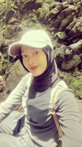 cahaya ilahi🙂‍↕️