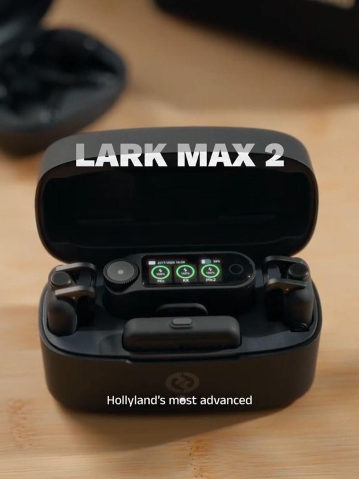 Mic thu âm không dây Lark MAX2 – Thỏa sức sáng tạo, trọn vẹn thanh âm Thiết kế gọn nhẹ, lọc ồn AI, giám sát không dây, tích hợp timecode... Mic thu âm này được đánh giá là giải pháp thu âm chuyên nghiệp cho mọi nhà sáng tạo nội dung, phù hợp với nhiều mục đích sử dụng. Cùng lắng nghe những chia sẻ của videographer Kiên Video sau khi trải nghiệm sản phẩm này nhé! Nguồn: Kiên Video - - - - - - - - - - - - - - - - - - - - - - - Phân phối độc quyền tại Việt Nam bởi BH Asia – hơn 13 năm kiến tạo chuẩn mực thiết bị hình ảnh chuyên nghiệp. #BHASIA #Microphone #HollylandVietnam #LARKMax2