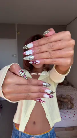 j’ai enfin des ongles à nouveau  #newnails #pinterestnails #nailart #miffy #nailreveal 