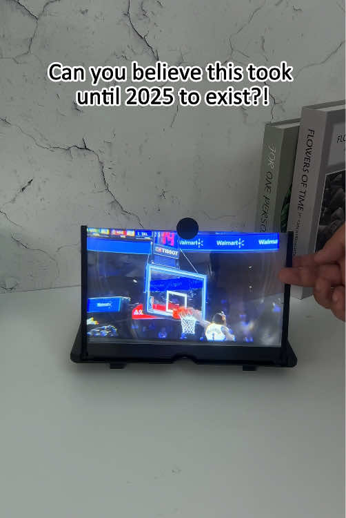 Wait… how did nobody invent this sooner?!
 The phone hack you didn’t know you needed 📱🍿#TikTokMadeMeBuyIt #PhoneHack #MiniTheater #ScreenMagnifier #BingeWatchBetter   
