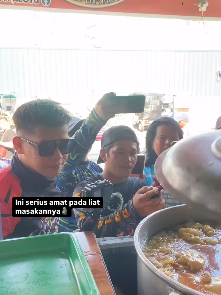 Info lokasi dong pak🤭 #fyp #memes #meme #funny #lucu #ngakak #dagelan #memelucu #memepage #funnymemes #memesdaily #shitpostindo #memeindonesia #fypindo #kontenlucu #lawakindo #sorotan