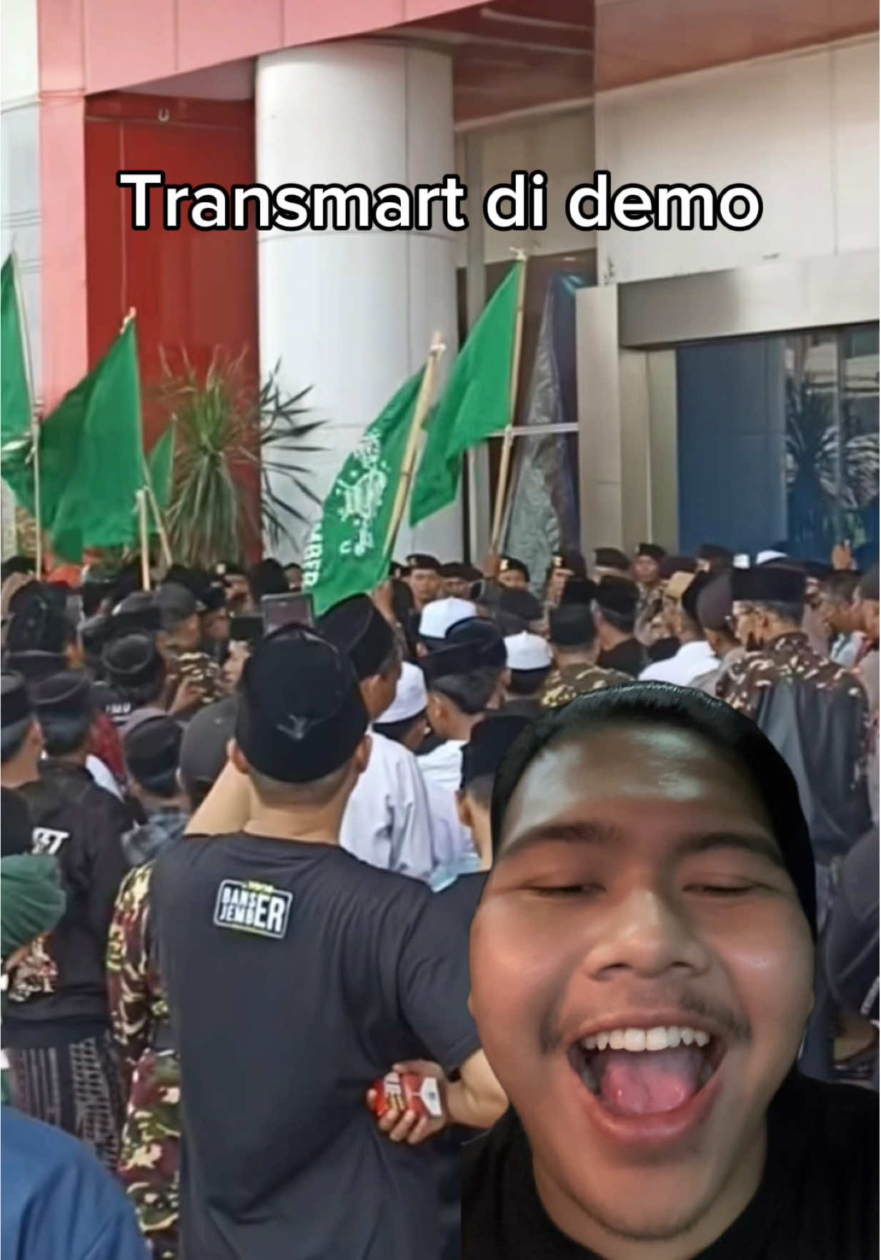 Tranmart gatau apa apa woi😹 #meme #fyp #lucu #viral 