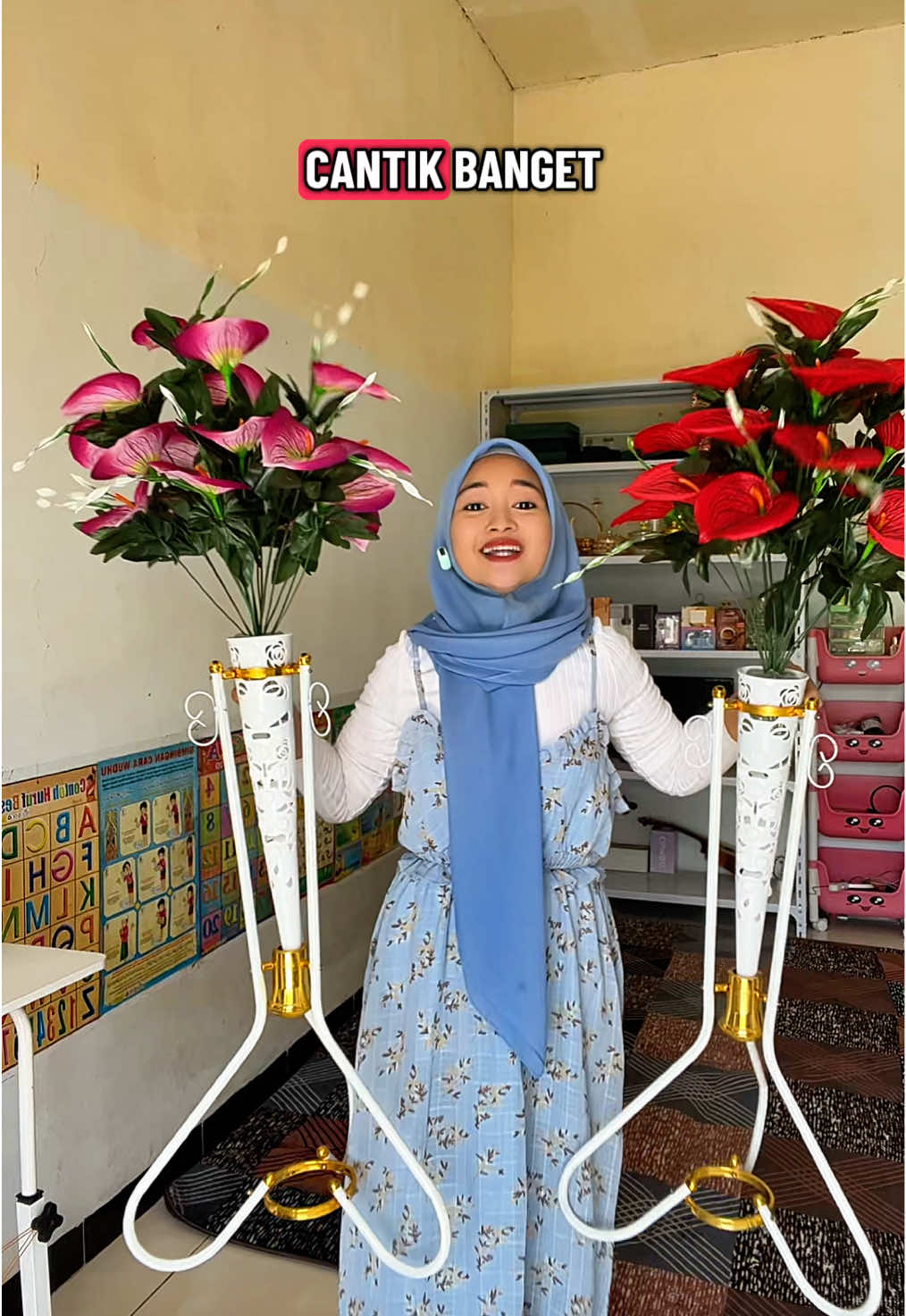 Membalas @muzzii 🇹🇼 buat dekorasi ruangan bunga hias set ini sudah cocok banget #bunga #bungahias #bungapalsu #bungaartificial #tanamanhias 