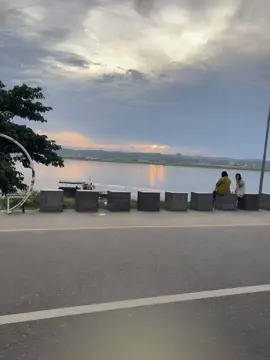 လွမ်းစရာညနေခင်းလေး✨#မကွေးကမ်းနားလမ်းတစ်နေရာ #thankb4youdo #fyp #tiktokmyanmar #foryou 